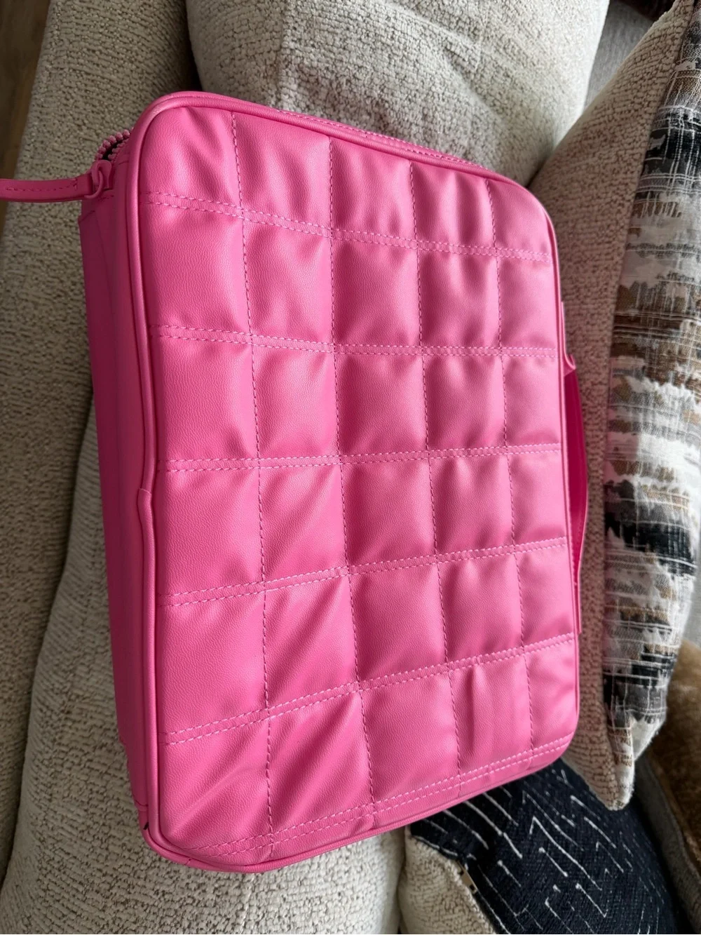 Steve Madden Pink Quilted toiletries/travel bag